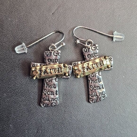 Vintage Cross Earrings With "Faith" Banner (NWOT) - Picture 3 of 5